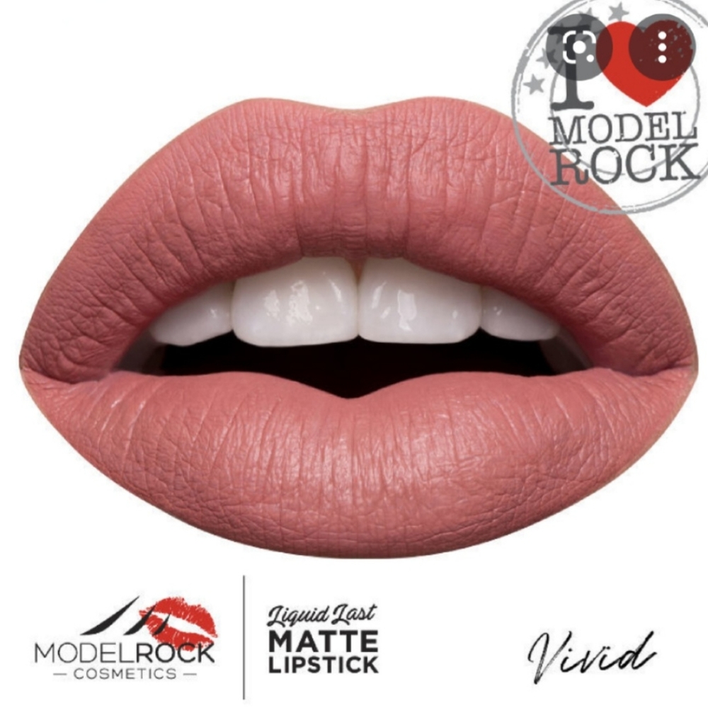 Model Rock Liquid Last Matte Lipstick Color: Vivid